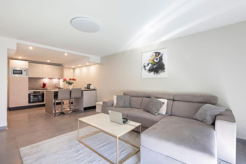 Superbe T2 Moderne Et Luxueux Apartament *